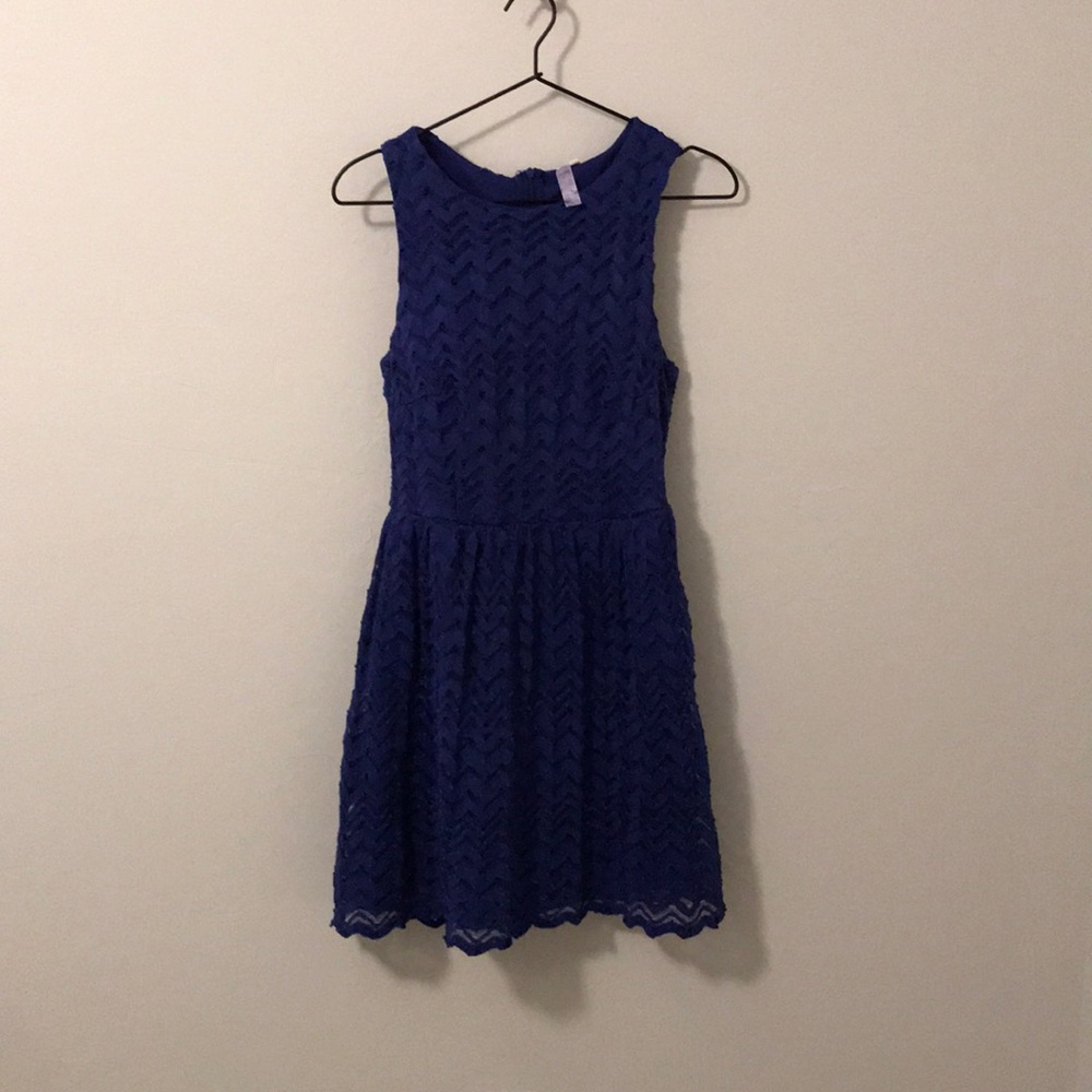 Alya Dress